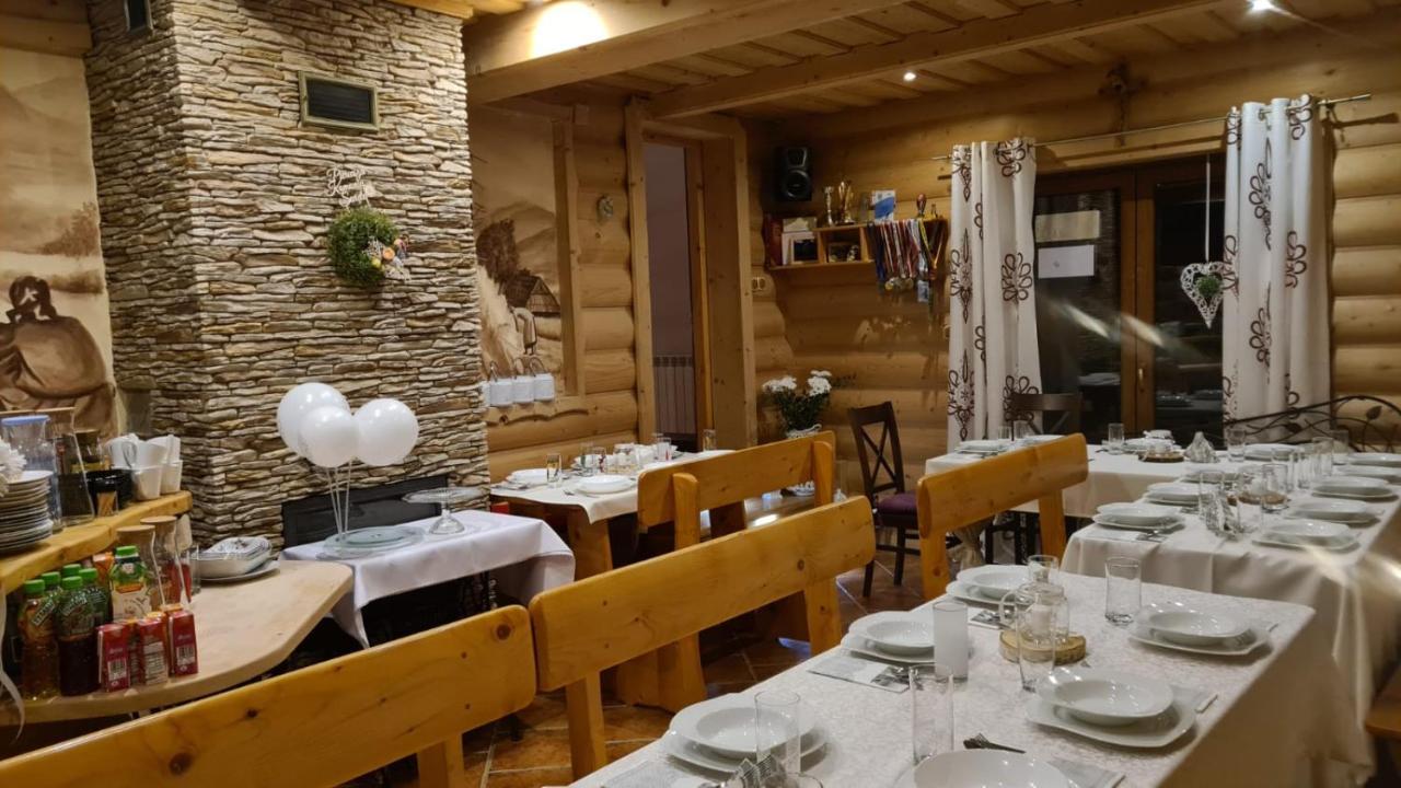 Witowianski Dworek エクステリア 写真